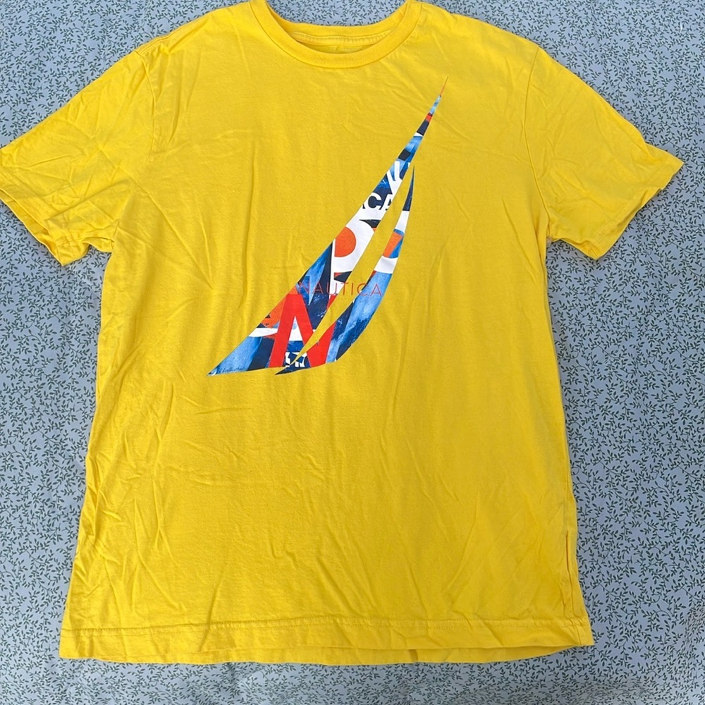Nautica yellow tee